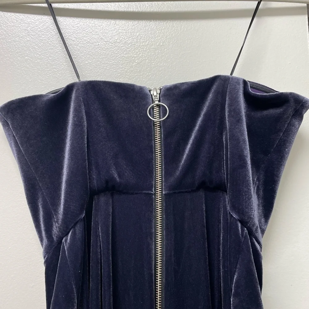 Yumi Kim Velvet Boss Jumpsuit in Slate NWT Size Small - Picture 10 of 12